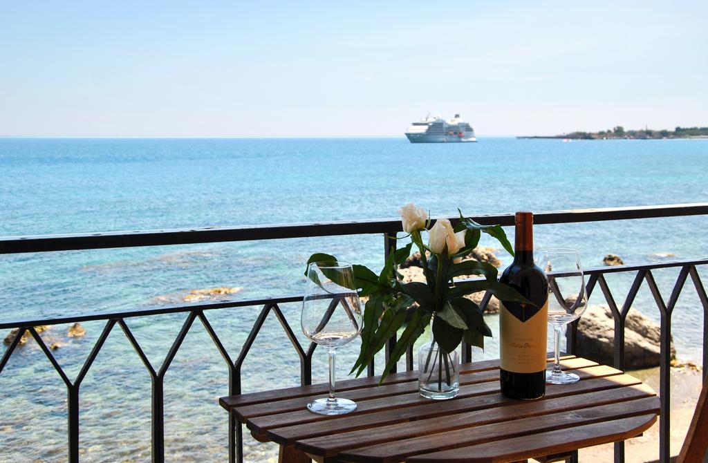 Taorminaxos Wonderful Seaview Daire Giardini Naxos Dış mekan fotoğraf