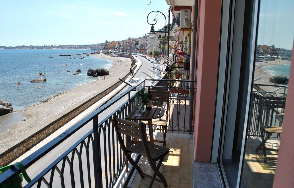 Taorminaxos Wonderful Seaview Daire Giardini Naxos Dış mekan fotoğraf